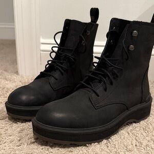 Sorel Women's Hi-Line Lace waterproof boots in black jet leather.  Worn once